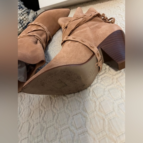 Schutz Portia boot tan suede size 6.5 - Picture 6 of 8